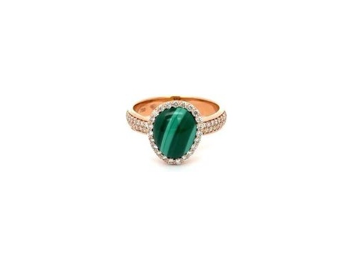 18K Rose Gold Ring with Oval Cabochon Malachite and Pavé-Set Natural Diamonds